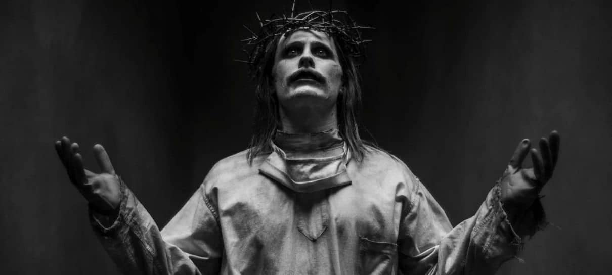 Cena de Jared Leto no Snyder Cut que virou meme foi improviso do ator