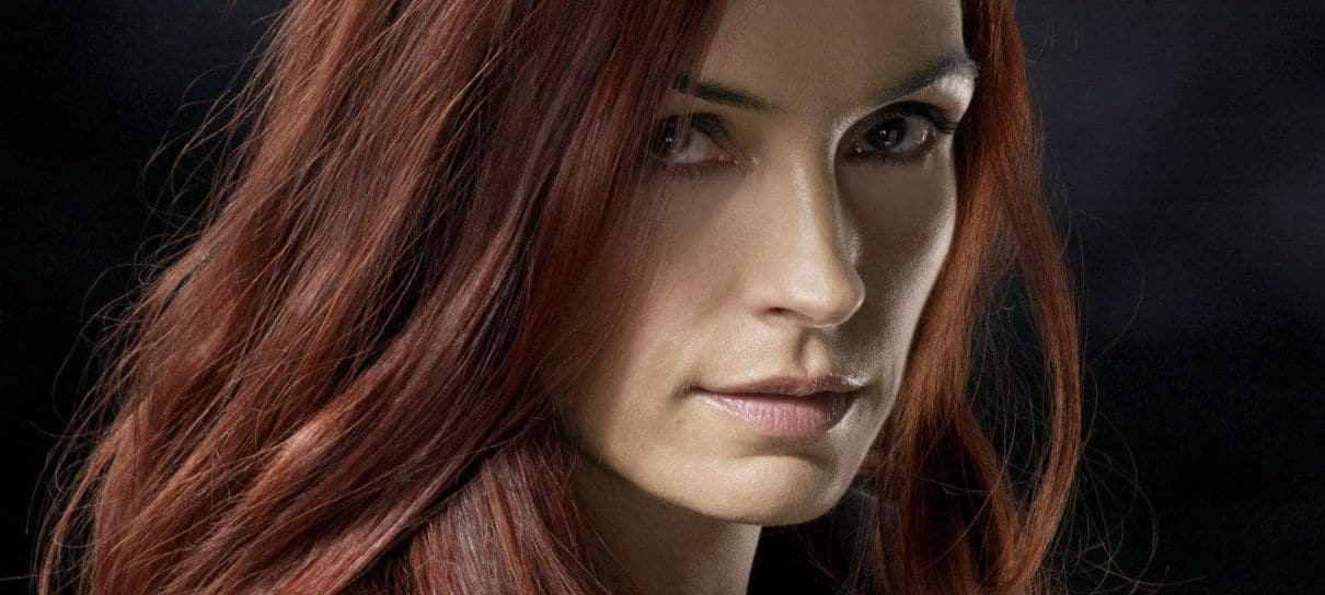 Famke Janssen, de X-Men, está no elenco do live-action de Os Cavaleiros do Zodíaco