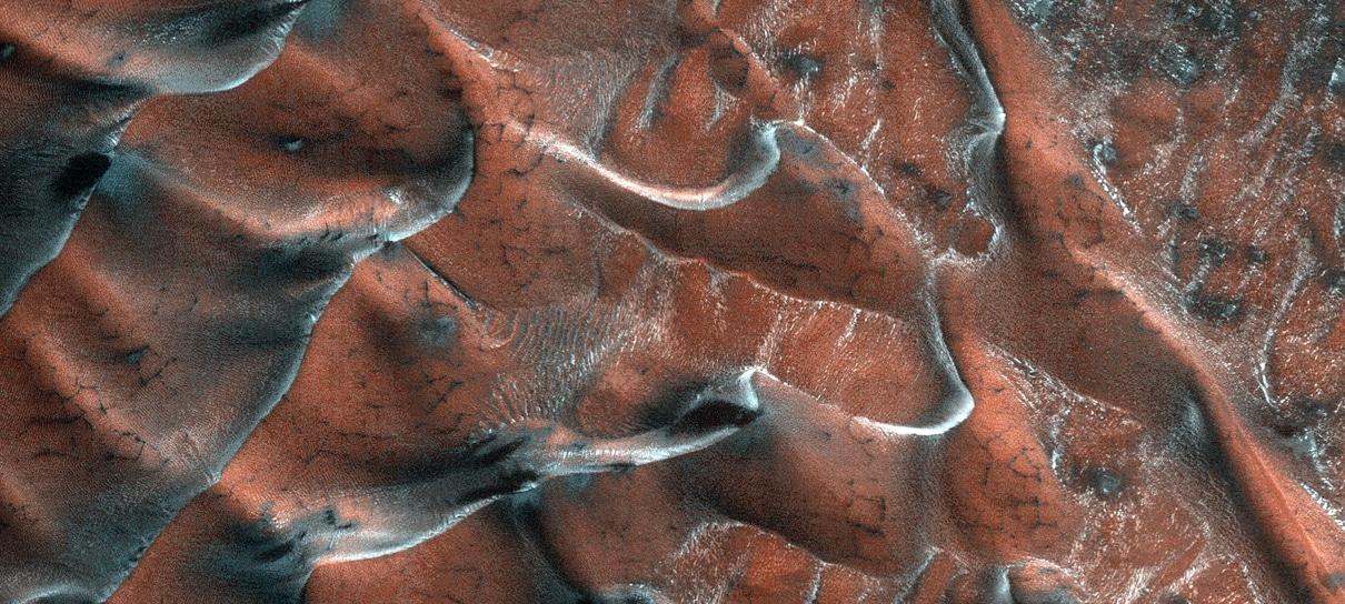 NASA publica foto de dunas congeladas em Marte