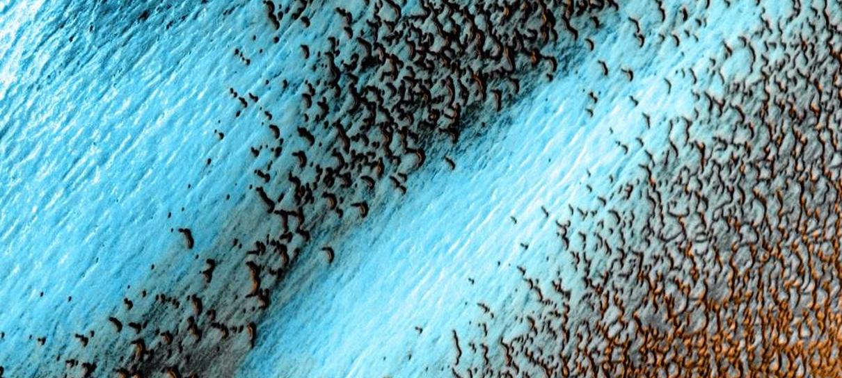 NASA compartilha mais uma foto das dunas de Marte