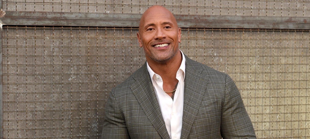 The Rock vence pesquisa de famosos para a presidência dos EUA e diz estar honrado
