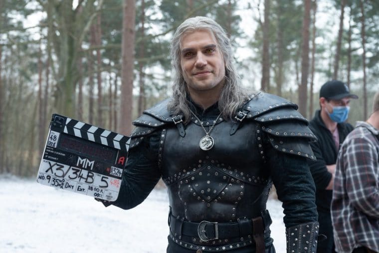 Henry Cavill como Geralt nos bastidores de The Witcher