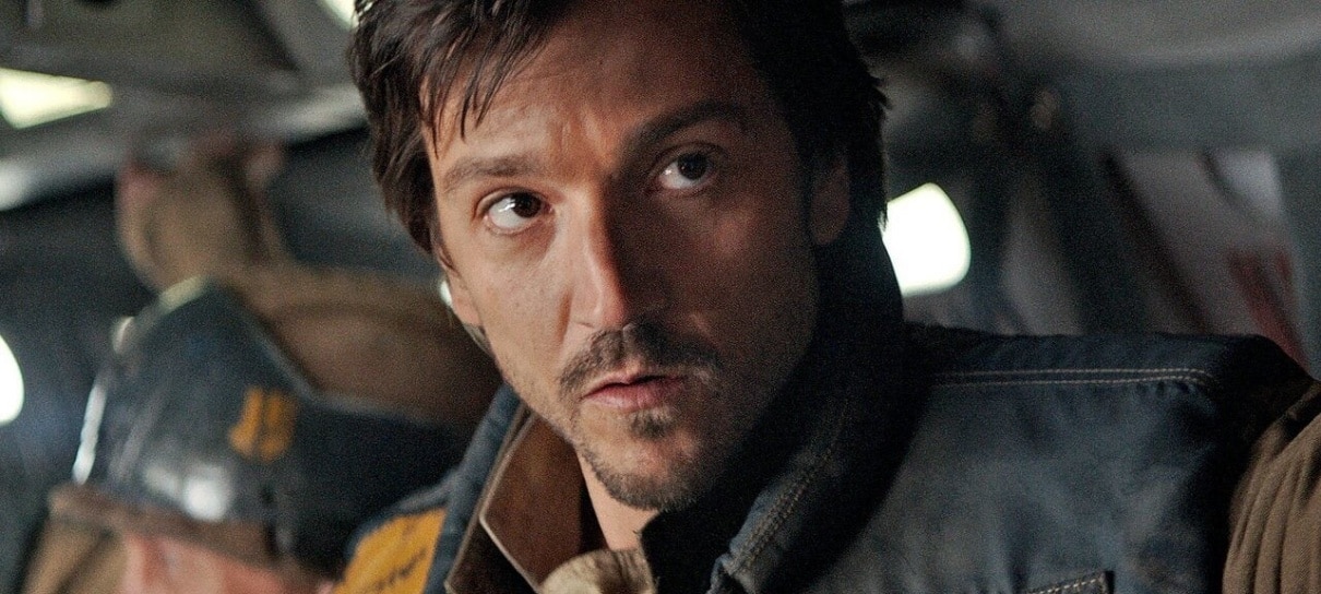 Série de Cassian Andor tem fotos de bastidores divulgadas; confira