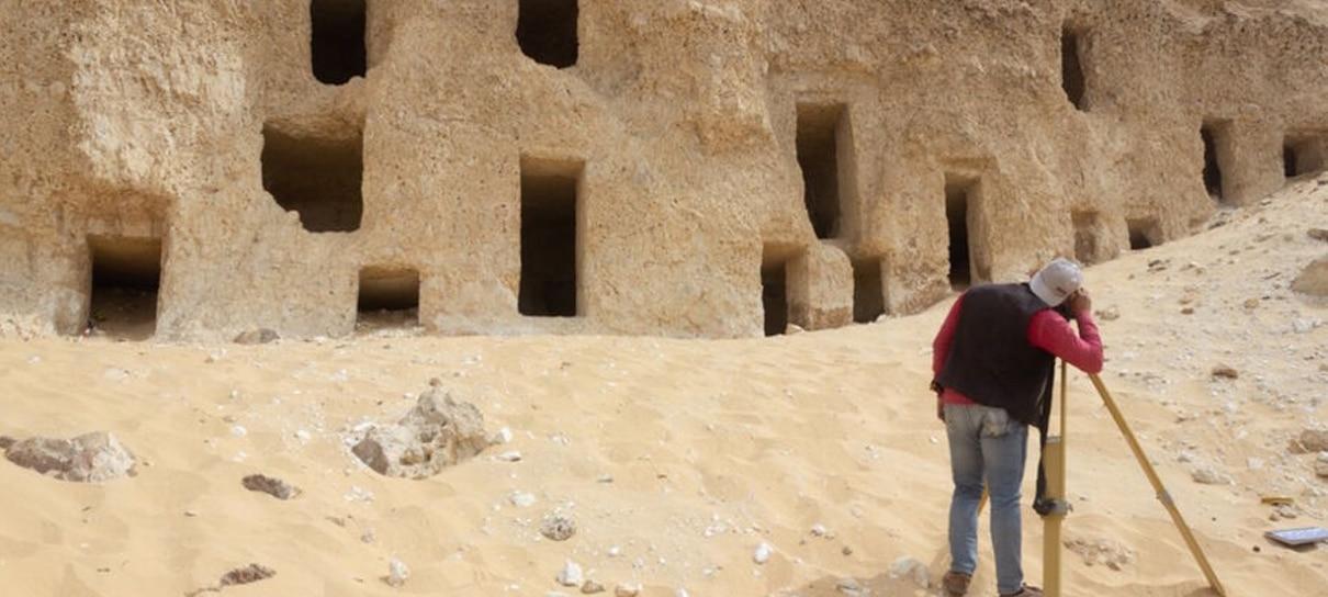 Mais de 250 tumbas foram descobertas no Egito por acidente