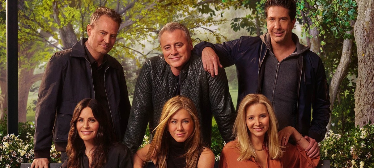 Elenco de Friends relembra momento hilário em cena inédita da reunião
