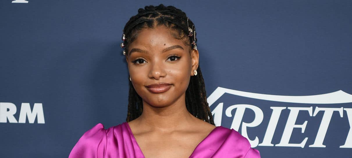 Halle Bailey aparece como Ariel em fotos dos bastidores do live-action de A Pequena Sereia