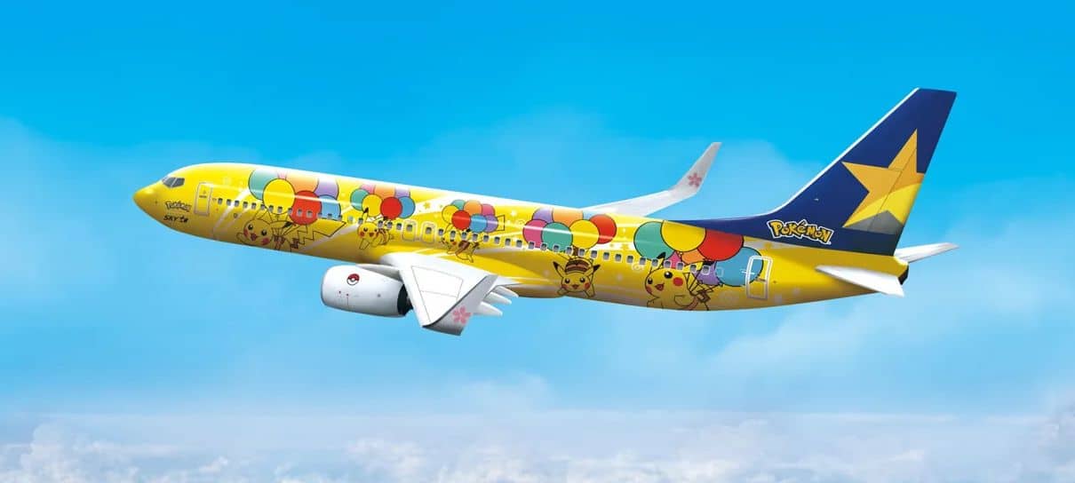 Avião temático de Pikachu decola no Japão