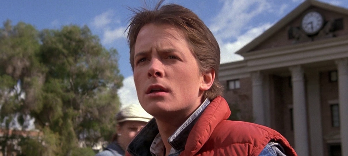 Marty McFly é preso pela Autoridade de Variação Temporal de Loki em montagem de fã
