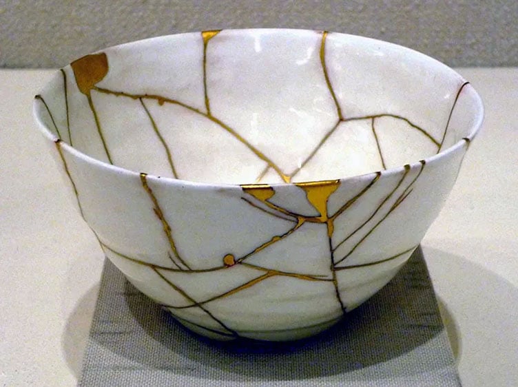 Kintsugi