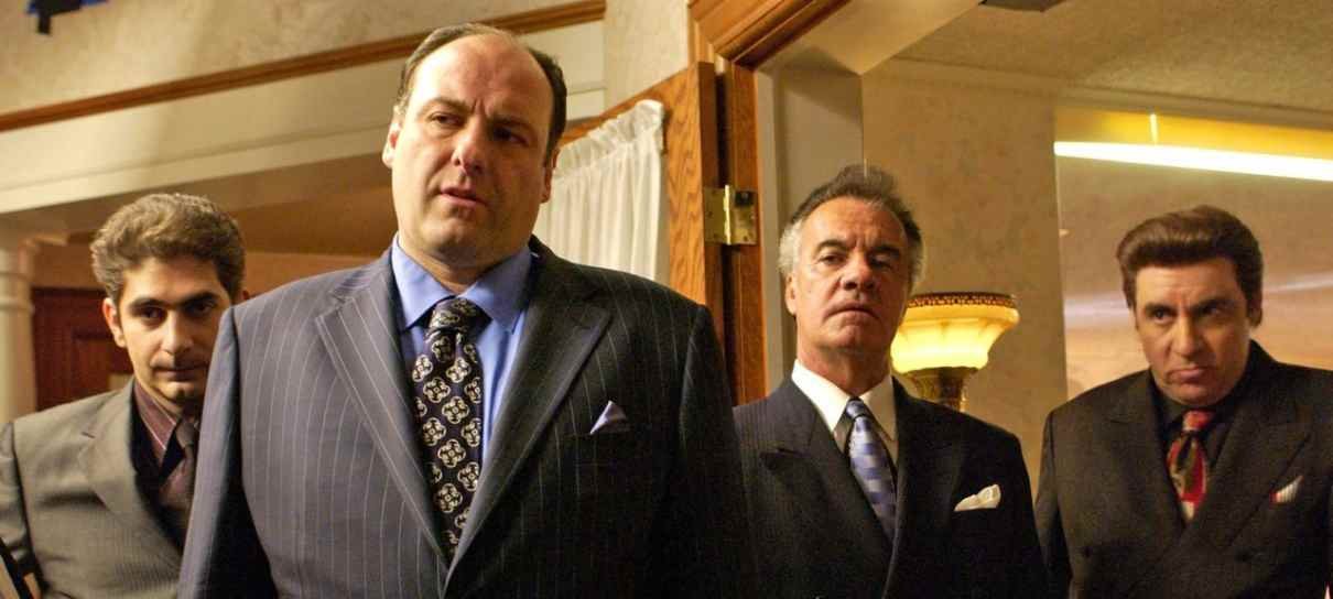 HBO pagou US$ 3 milhões a James Gandolfini, o Tony Soprano, para que recusasse The Office