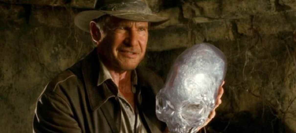 Steven Spielberg chamou M. Night Shyamalan para escrever o roteiro de Indiana Jones 4