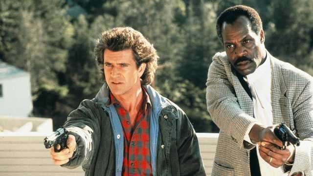 Mel Gibson e Danny Glover em Máquina Mortífera (Divulgação/Warner Bros.)