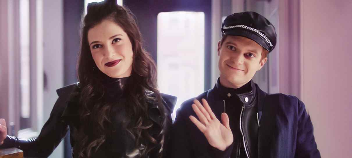 Netflix cancela Amizade Dolorida, Pit Stop e mais séries de comédia