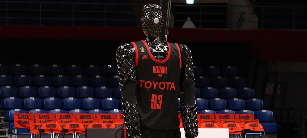 Robô mostra habilidade para acertar cestas no basquete nas Olimpíadas