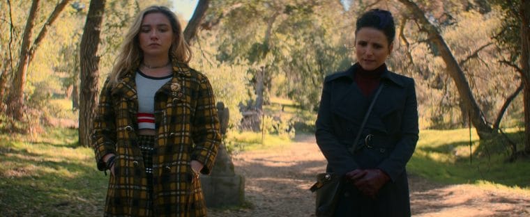 Florence Pugh e Julia Louis-Dreyfus em Viúva Negra