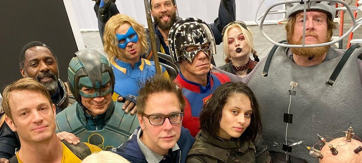 James Gunn se reúne com elenco de O Esquadrão Suicida em foto de bastidores; veja