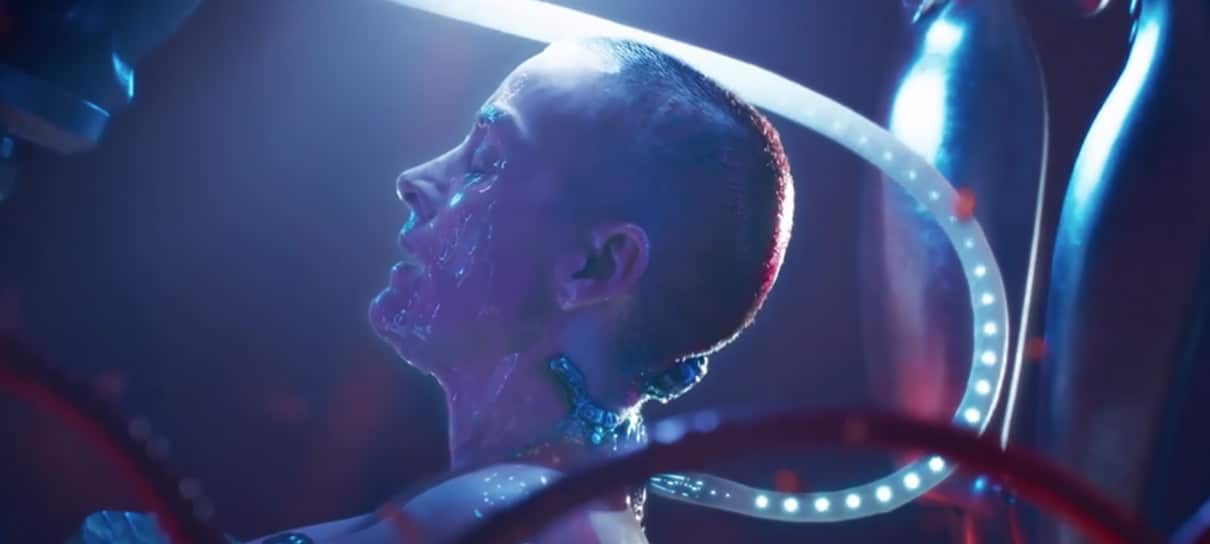 Neo está de volta no primeiro trailer de Matrix Resurrections