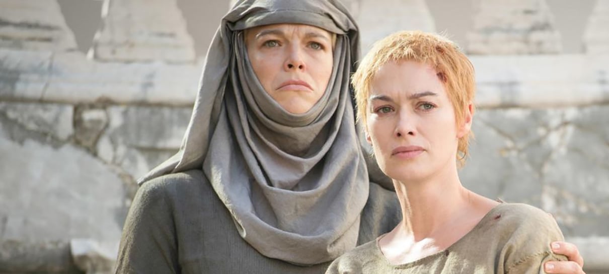 Atriz de Ted Lasso revela que guardou sino usado em cena de Game of Thrones