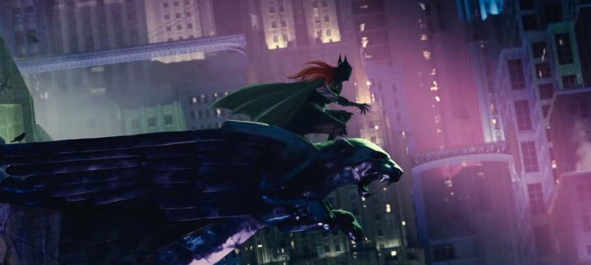 Batgirl será um filme de origem "maluco e sombrio", diz Leslie Grace