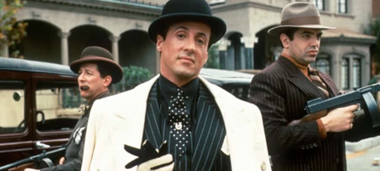Filme da Batgirl quase teve Sylvester Stallone como vilão, diz jornalista