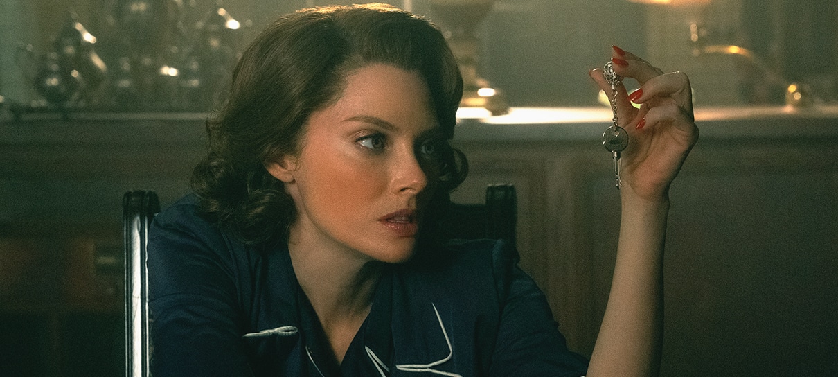 Atriz de Doom Patrol responde a críticas a produções de heróis: “Não viram nossa série”