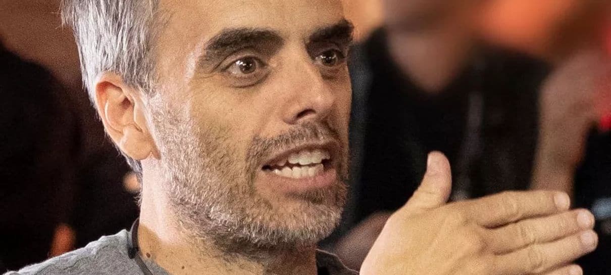 Joel Souza, diretor de Rust, lamenta morte de Halyna Hutchins no set do filme