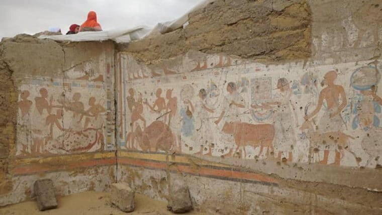 Tumba de alto funcionário do faraó Ramsés II é descoberta no Egito