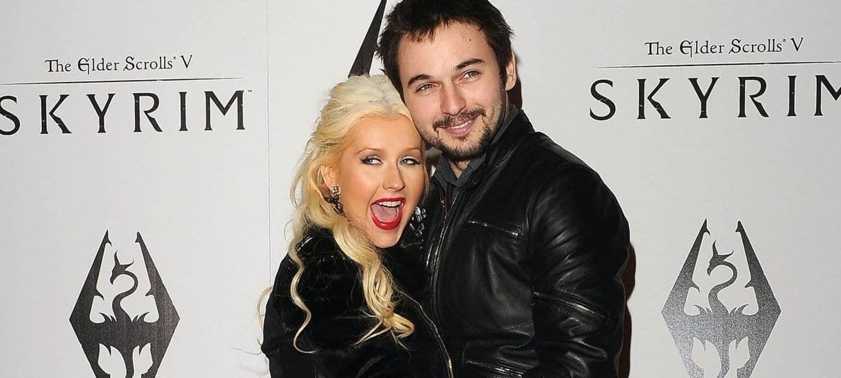 A internet continua confusa com a festa de lançamento de Skyrim de 10 anos atrás