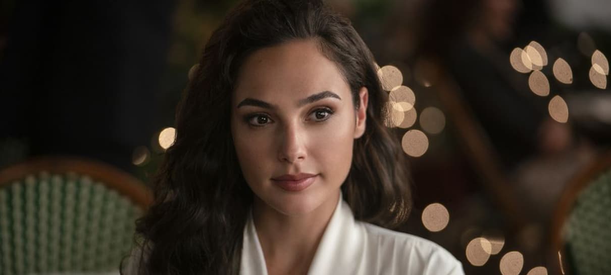 Gal Gadot negocia para ser a Rainha Má em novo live-action de Branca de Neve