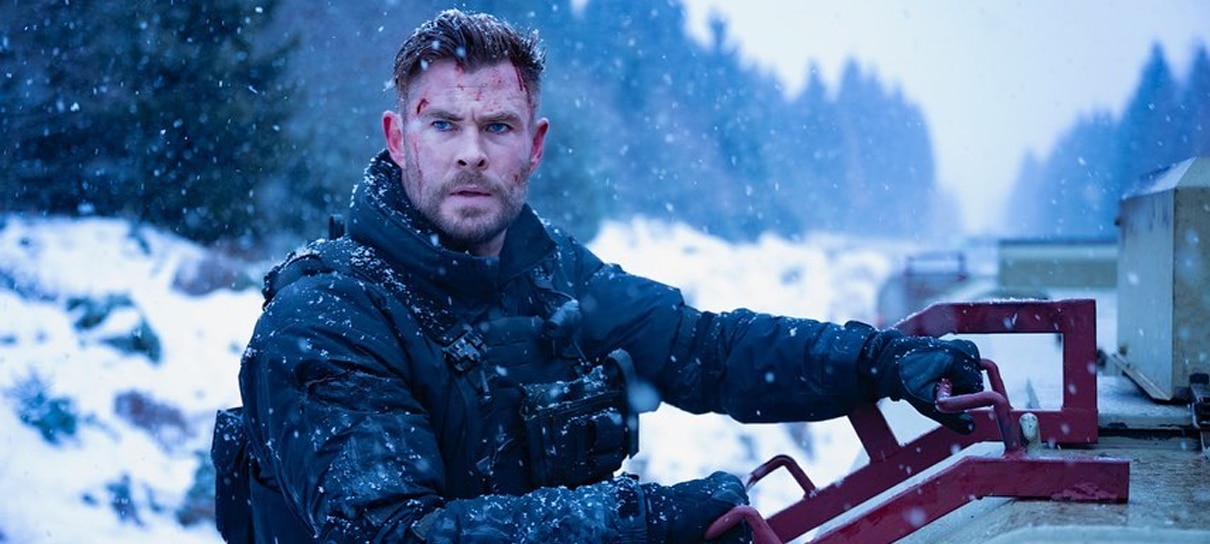 Chris Hemsworth divulga foto oficial de Resgate 2