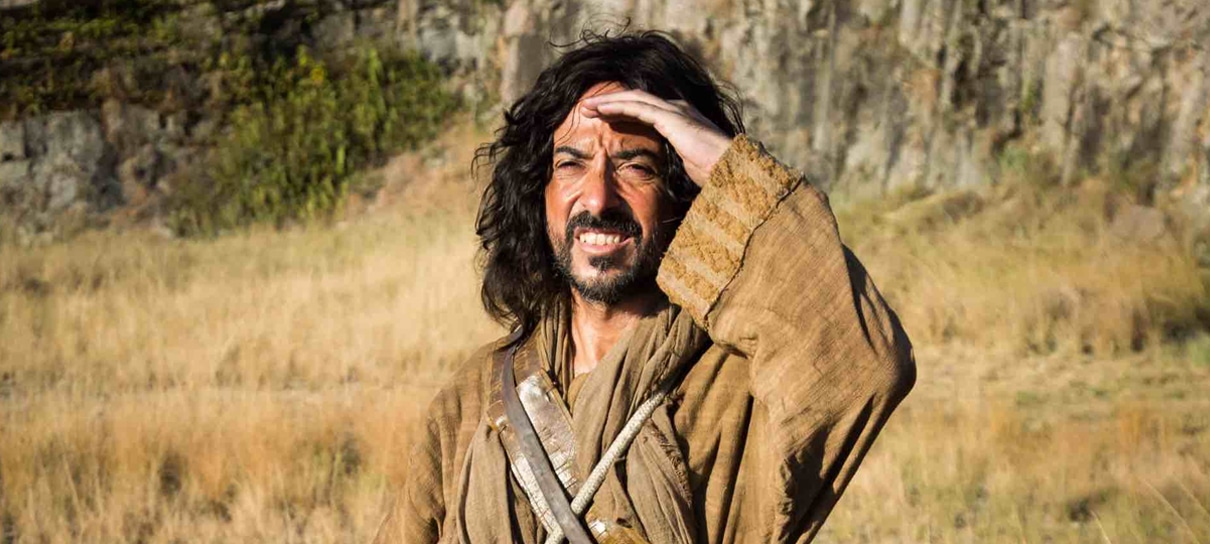 Filme de Hermanoteu na Terra de Godah anuncia trailer para amanhã (12)