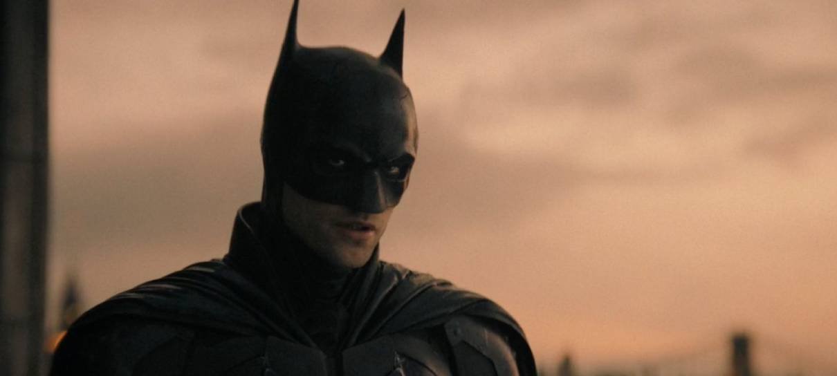 Robert Pattinson revela que fez teste para Batman com figurino de George Clooney