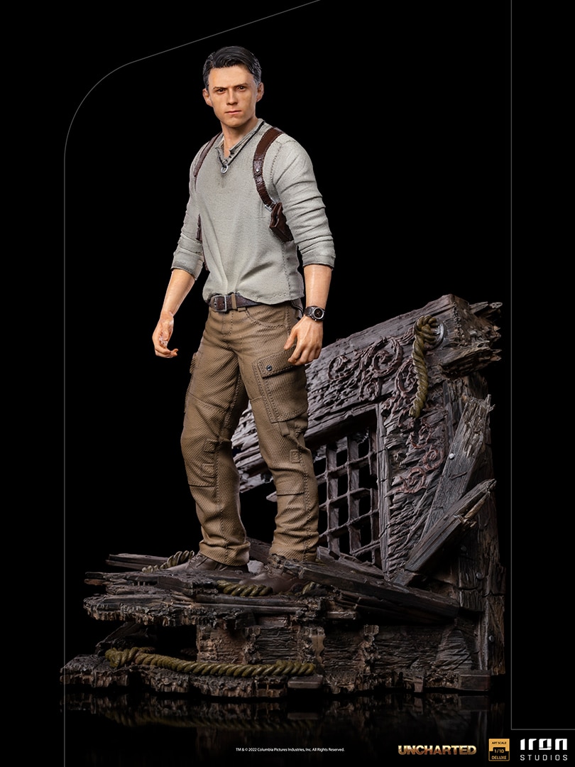 Cargo Pants of Nathan Drake (Tom Holland) in Uncharted