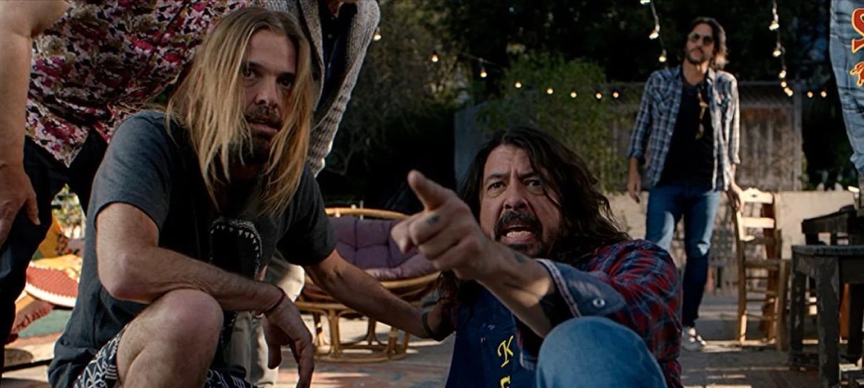 Filme de horror do Foo Fighters, Terror no Estúdio 666 ganha data de estreia no Brasil