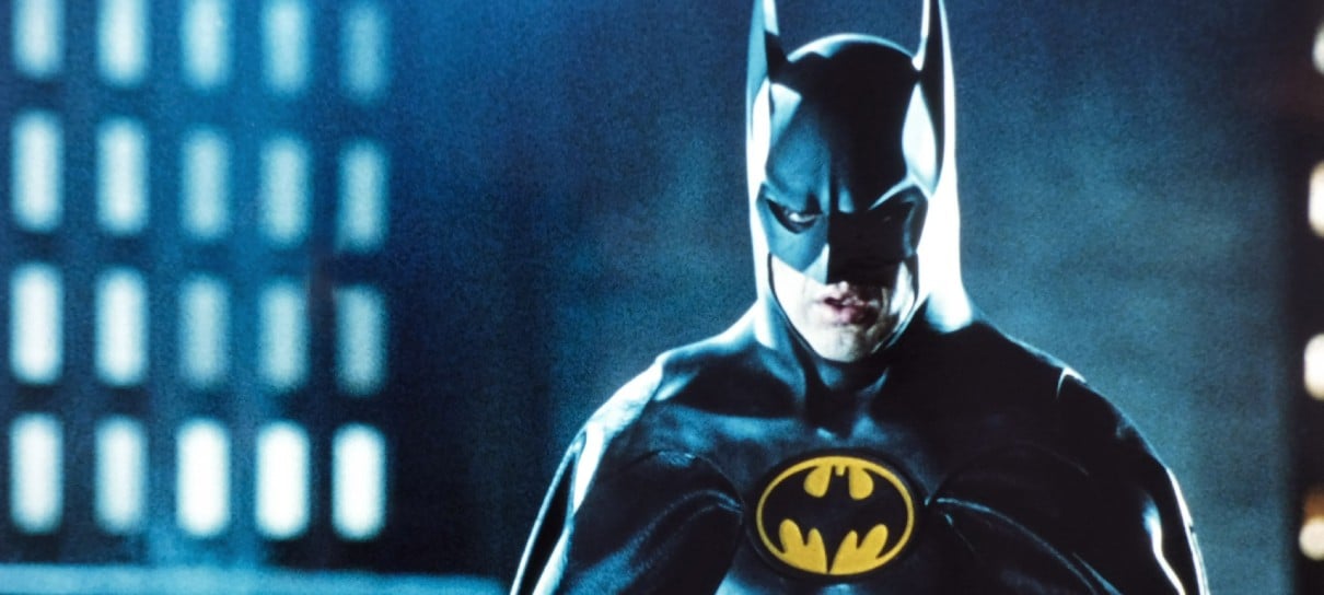 Michael Keaton posta foto antecipando retorno como Batman