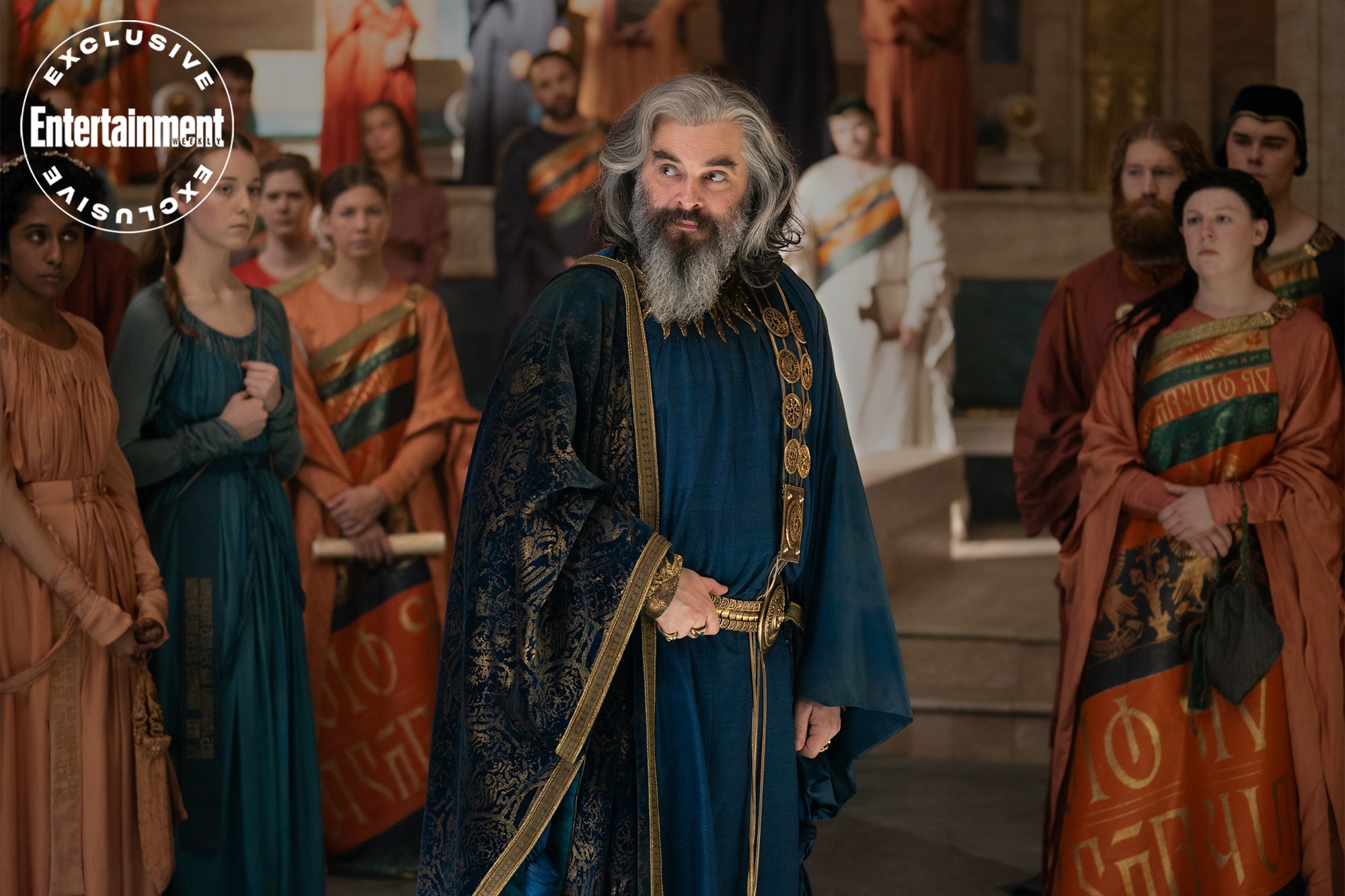 The Lord of the Rings: The Rings of Power
Pharazộn (Trystan Gravelle) offers Queen Miriel some counsel as he leaves her court.
CR: Matt Grace/Prime Video