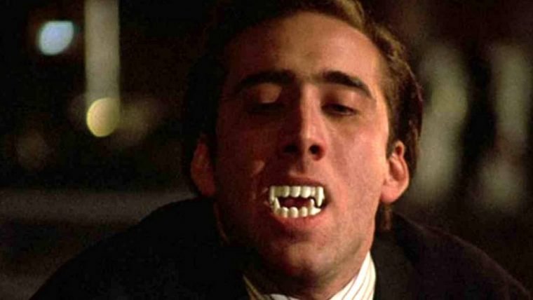 Nicolas Cage aparece como Drácula em fotos do set de Renfield