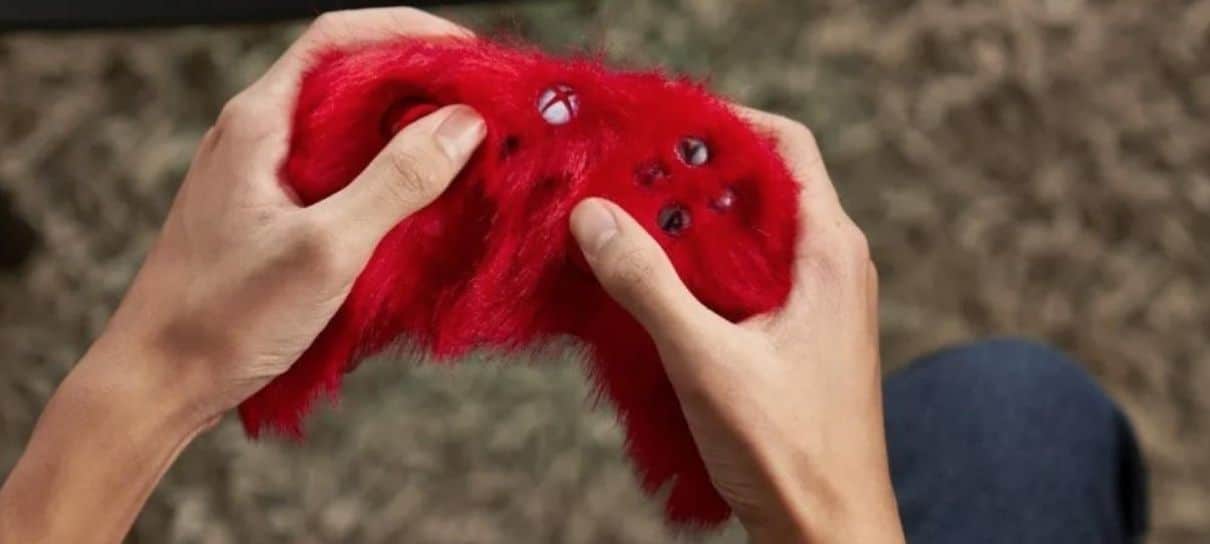 Controles peludos de Xbox inspirados em Sonic são perfeitos para memes