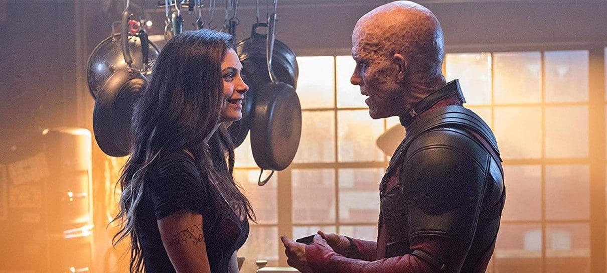 Brasileira Morena Baccarin quer voltar em Deadpool 3, mas ainda não foi chamada