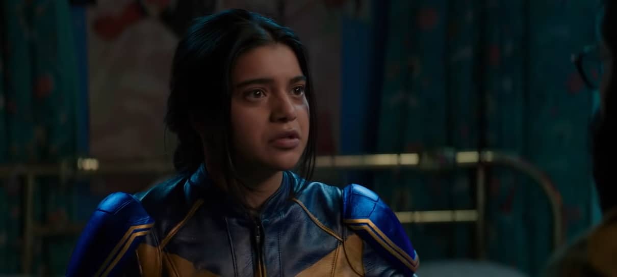 Nova imagem de Ms. Marvel revela detalhes do uniforme da heroína