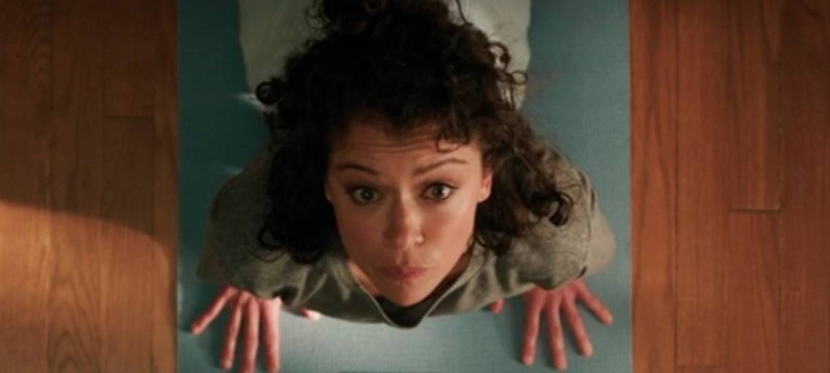 Artes promocionais mostram Tatiana Maslany em série da Mulher-Hulk