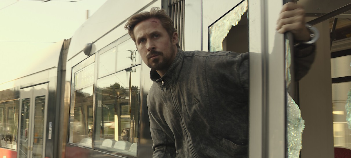 Agente Oculto, filme com Ryan Gosling e Wagner Moura, ganha data de estreia