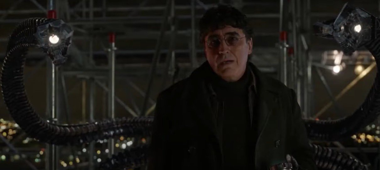 Oficial Alfred Molina retorna como Doutor Octopus em Homem-Aranha 3