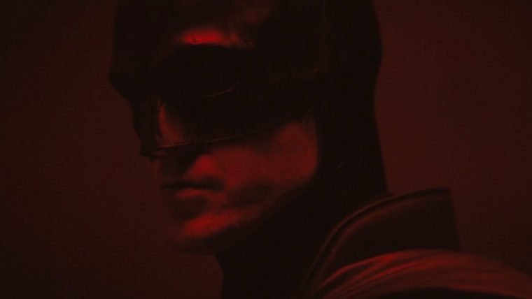 Figurinista do novo Batman revela diferentes versões do morcego da armadura