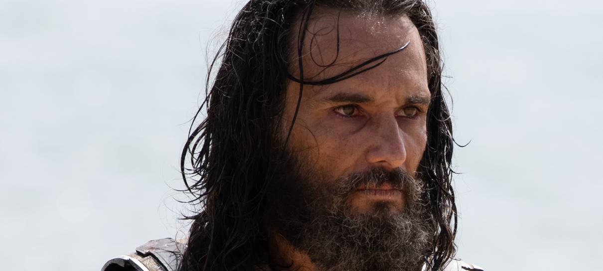 Prime Video divulga imagens de Boundless, série com Rodrigo Santoro e Álvaro Morte