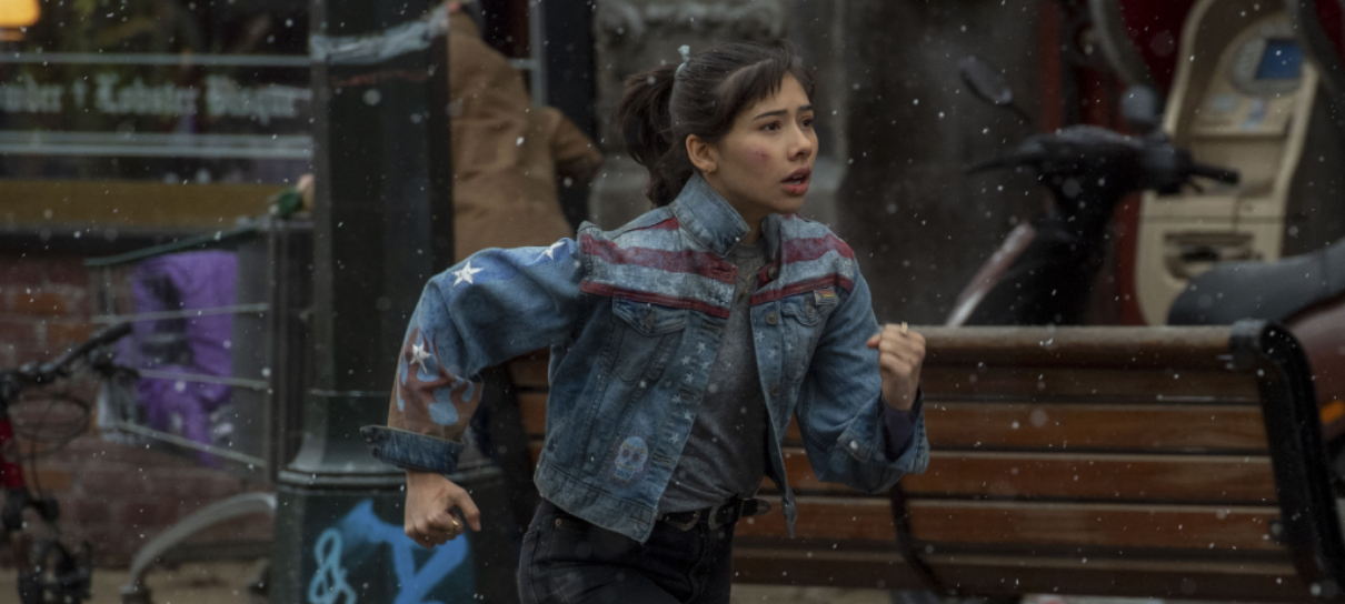 Benedict Cumberbatch defende personagem LGBT+ em Doutor Estranho 2 após banimento