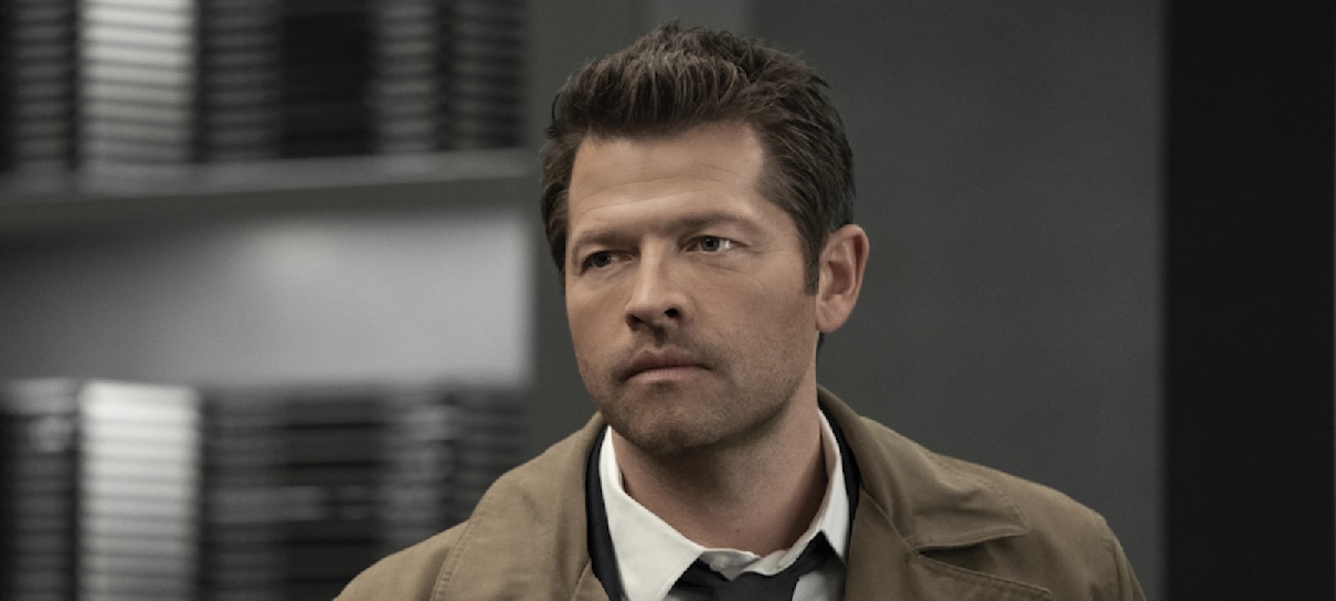 Harvey Dent não vai virar Duas Caras na 1ª temporada de Gotham Knights, diz Misha Collins