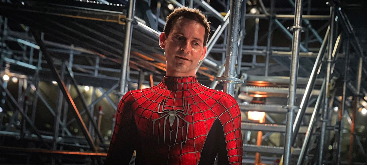 Sam Raimi adoraria fazer um novo filme do Homem-Aranha com Tobey Maguire