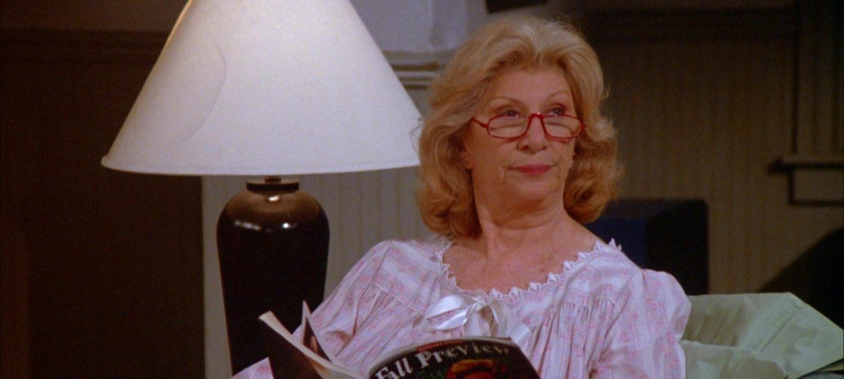 Liz Sheridan, mãe do Jerry em Seinfeld, morre aos 93 anos