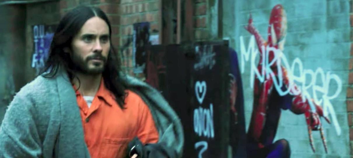 Diretor de Morbius diz que cartaz do Homem-Aranha no trailer foi decisão do estúdio